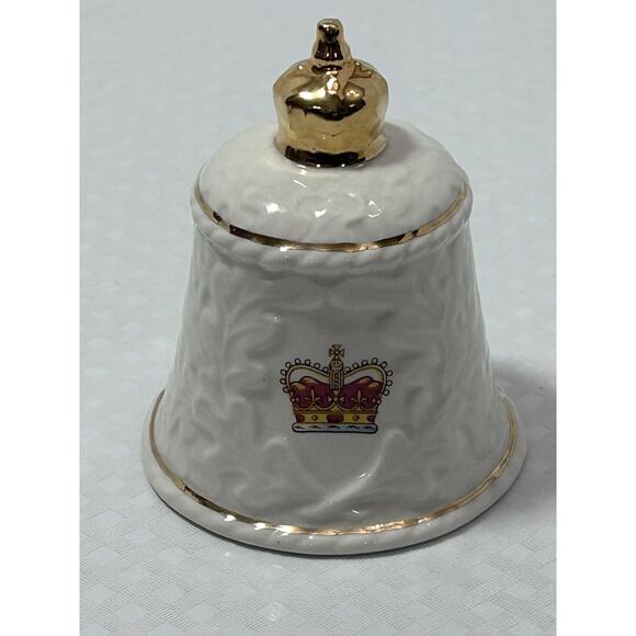 1977 BELL Queen Elizabeth's Silver Jubilee Ceramic England Souvenir - Picture 3 of 11